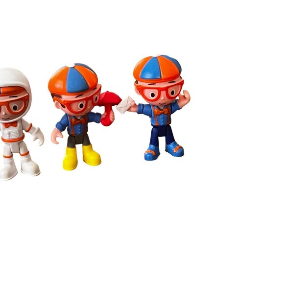 Blippi 2 1/2" Tall Action Figures - Picture 4 of 4